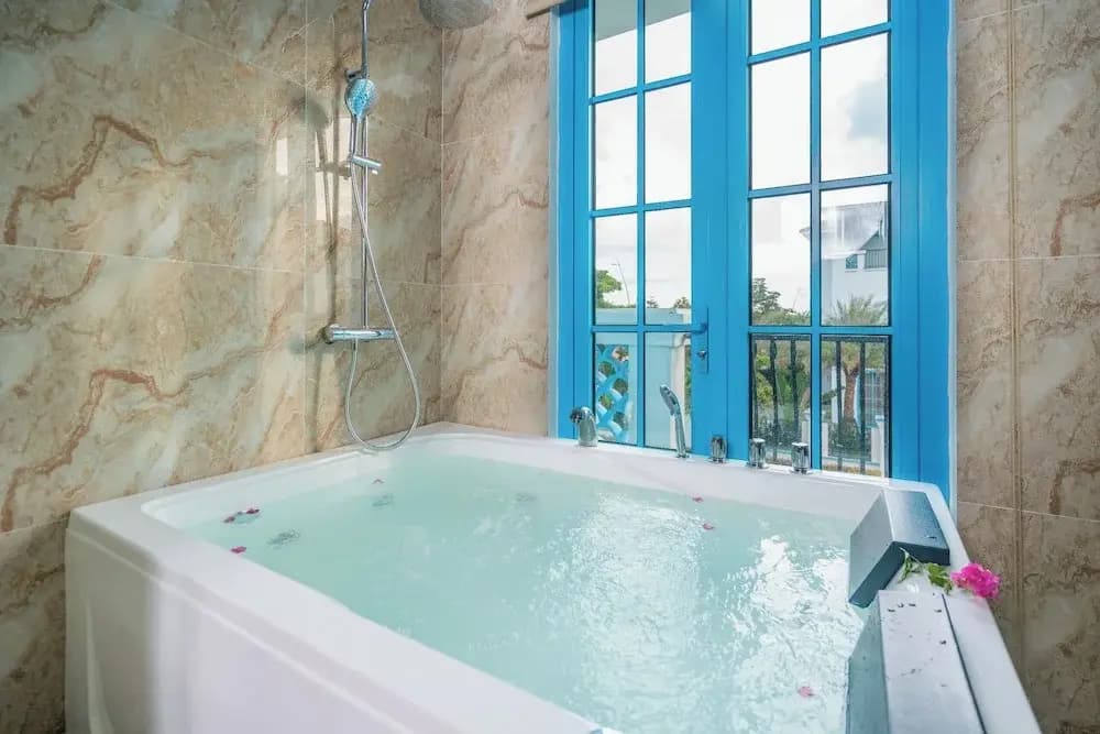 Phoenix Villas Sun Ha Long - photo 17