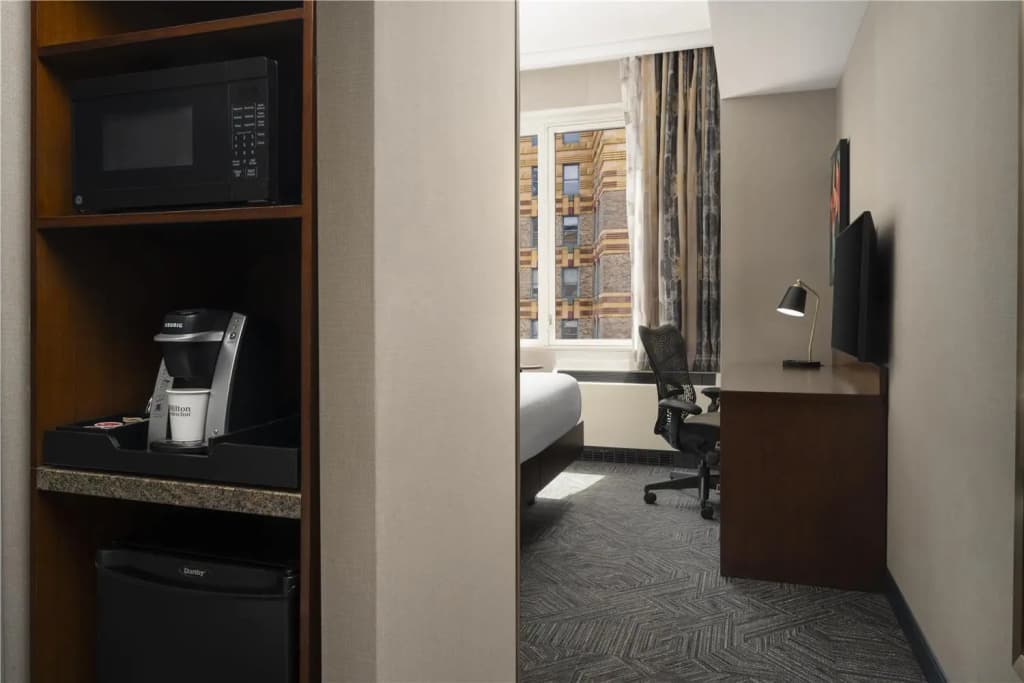 Hilton Garden Inn New York/Midtown Park Ave - photo 44