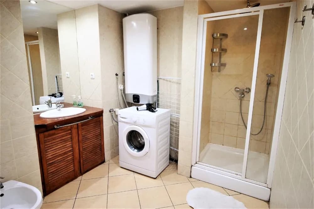 Budapest Easy Flats - Jokai Apartments - photo 8