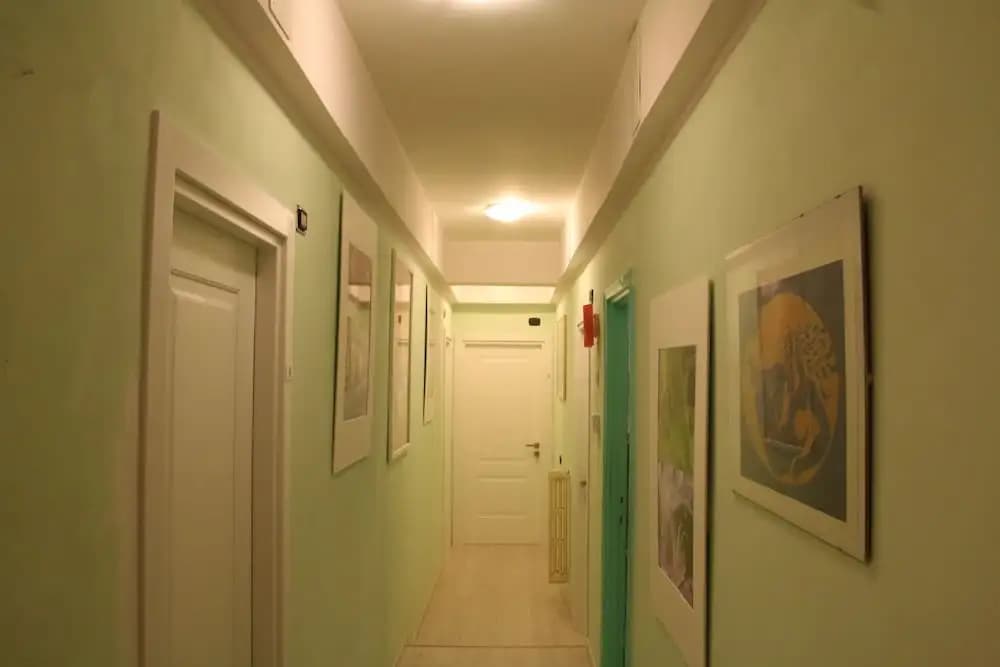 Colosseoinn - photo 17