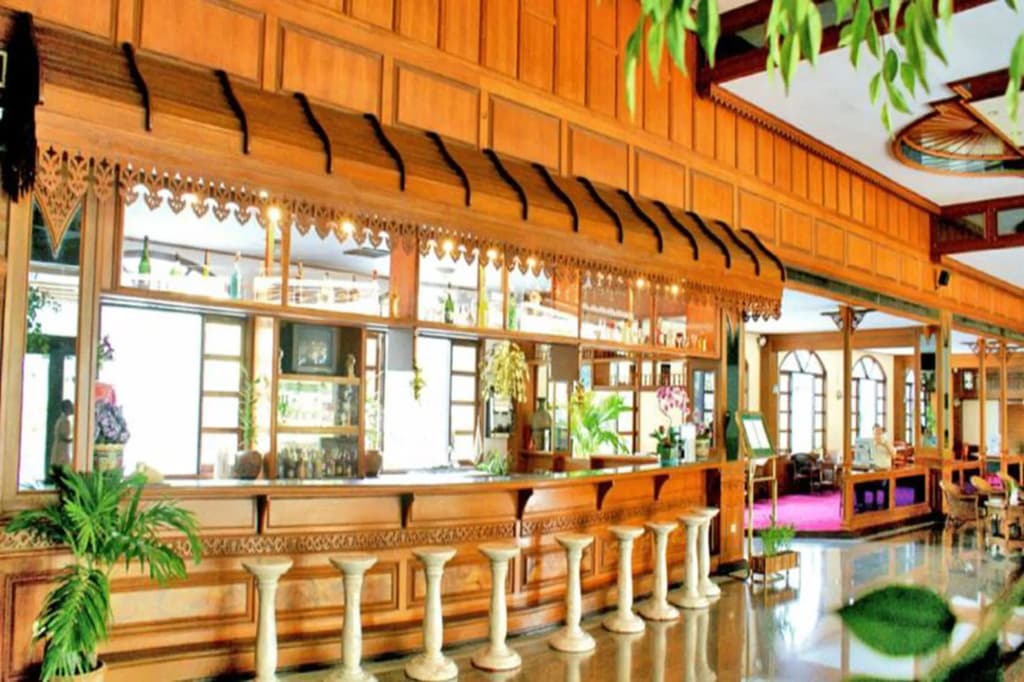Royal Twins Palace Hotel - photo 22