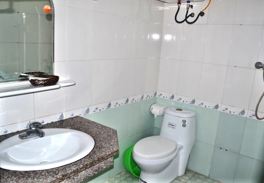 Hoang Long Hotel - photo 7