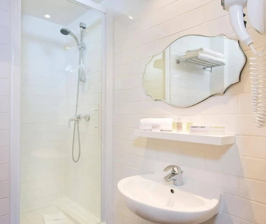 Hotel Paradis - photo 8