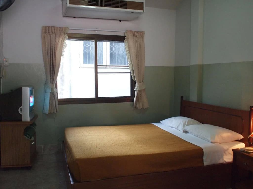 RoongRuang Hotel - photo 5