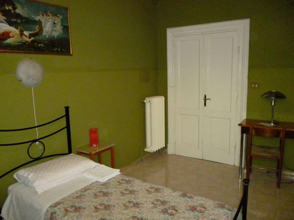 Hotel Giamaica for Girls & Ladies Only - photo 5