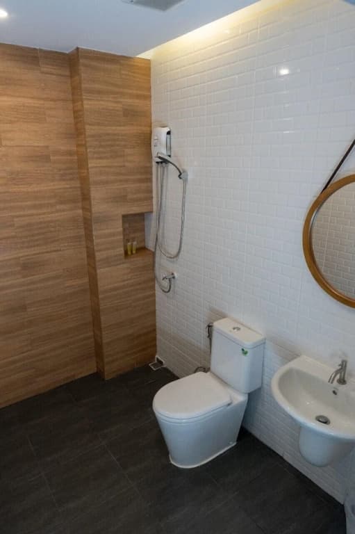 Malades House - photo 9