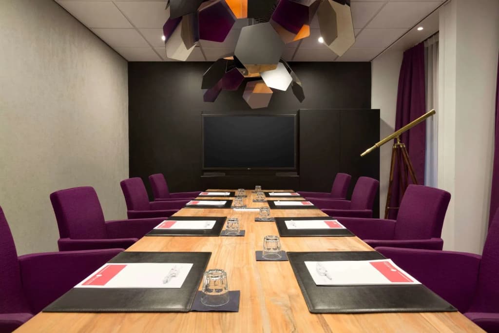 Leonardo Hotel Amsterdam Rembrandtpark - photo 22