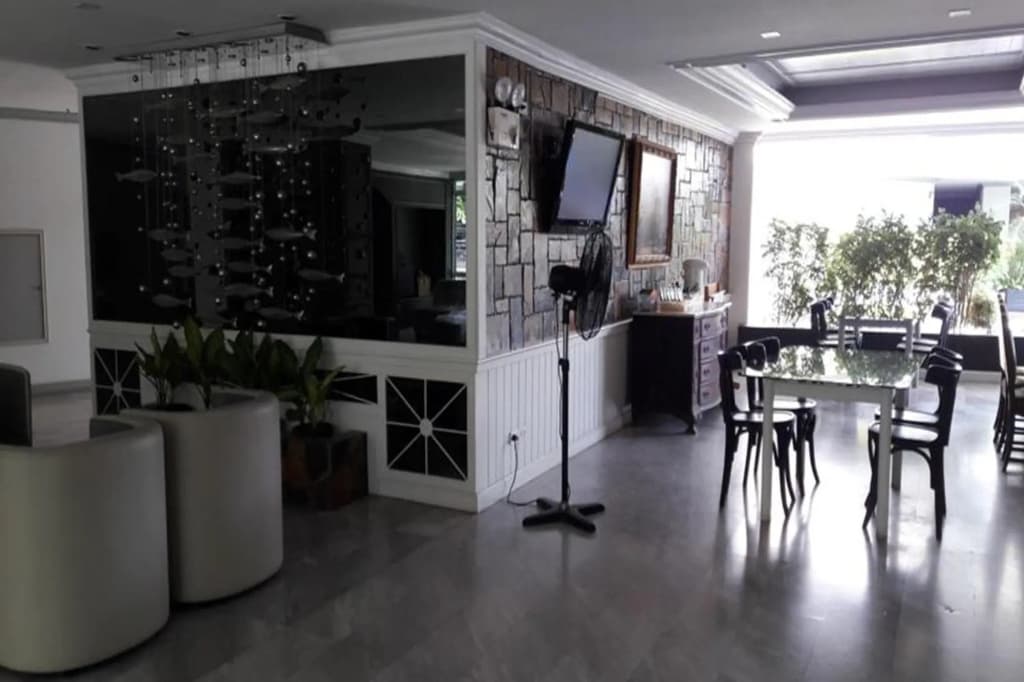 Garden Paradise Hotel & Serviced Apartment - photo 22