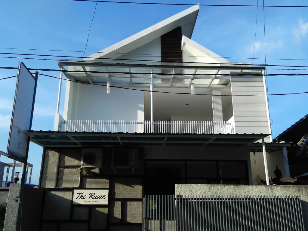 The Ruum Hostel Canggu - photo 4