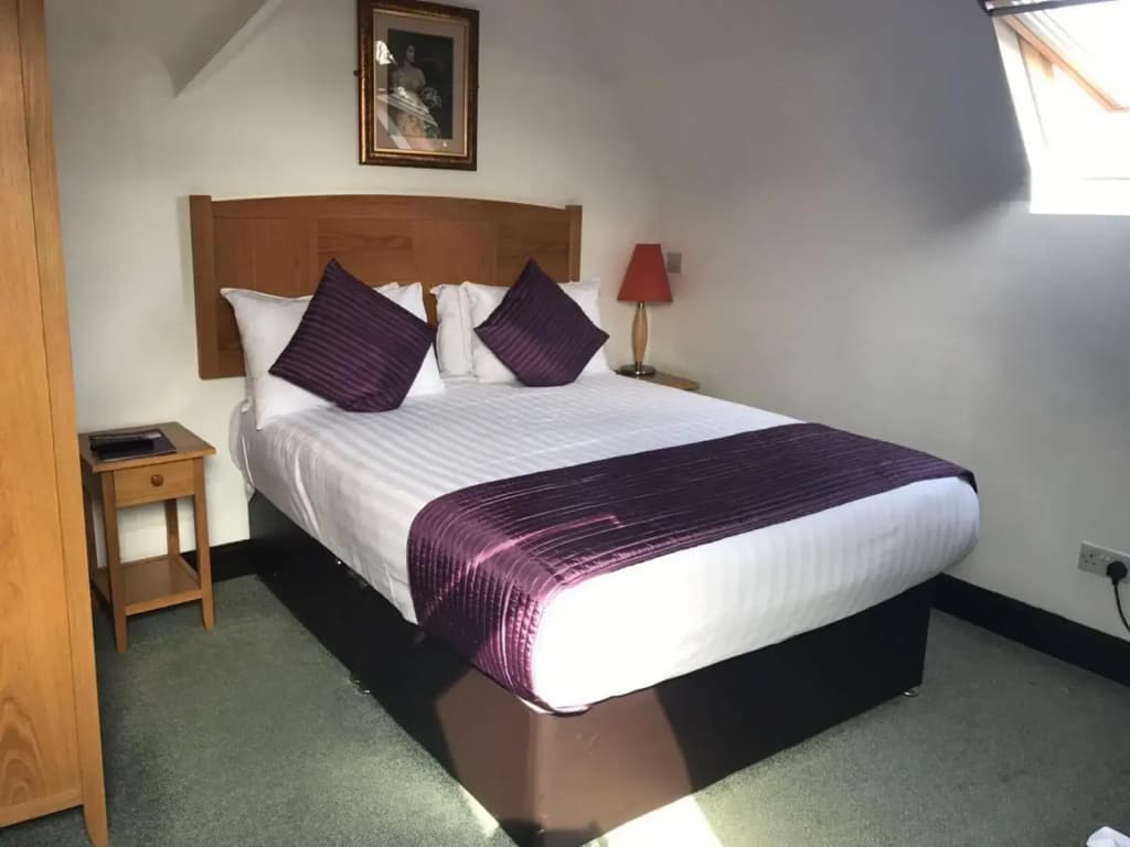 Harefield Manor Hotel - photo 7