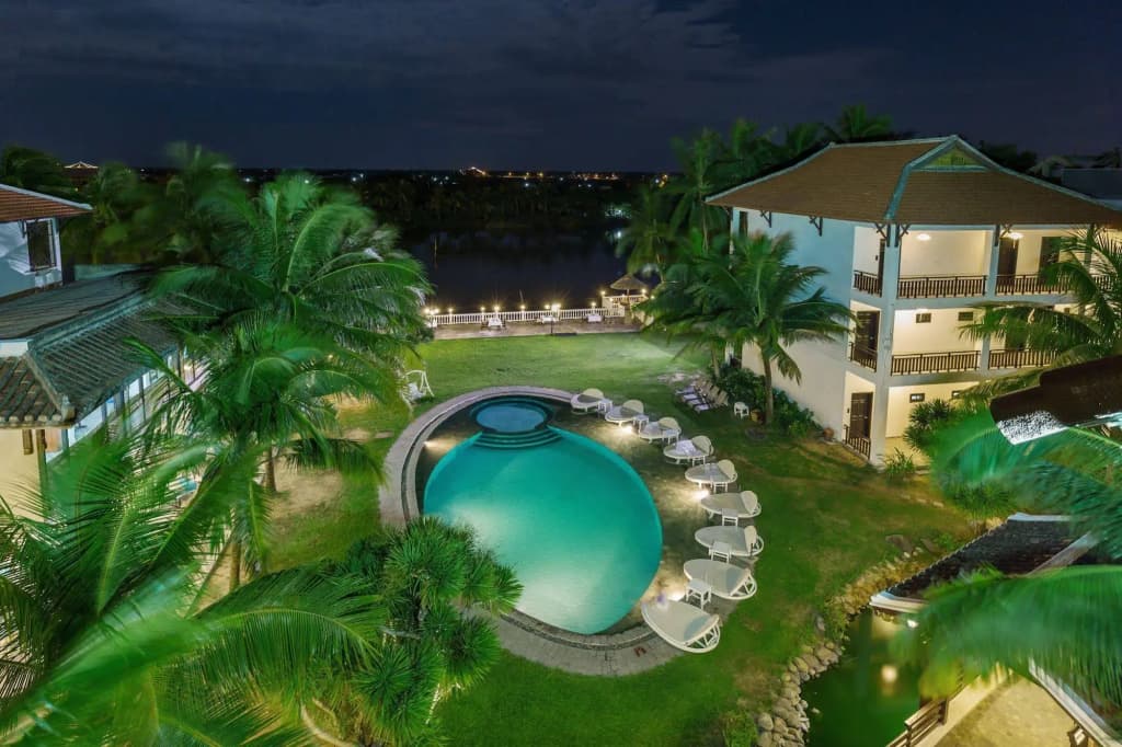 River Beach Resort and Residences - photo 16