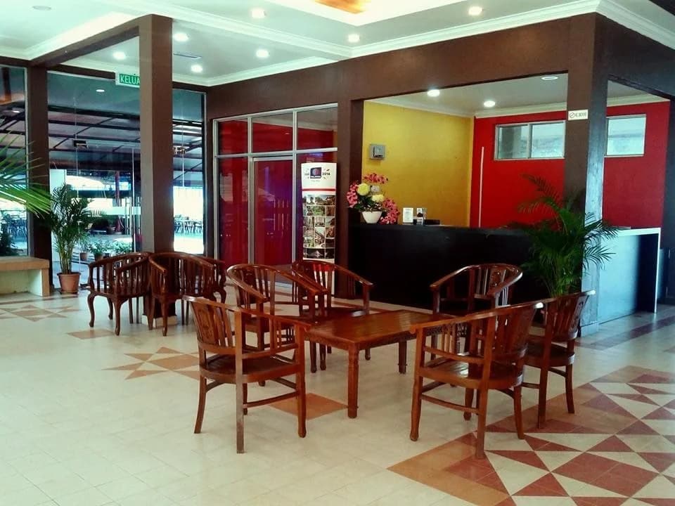 Terinai Lakeview Resort - photo 6