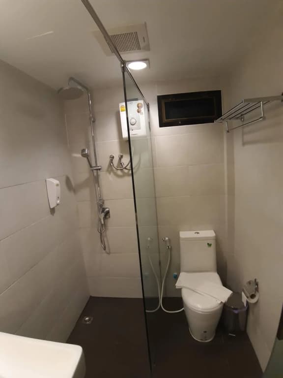 Collection O Pratunam 19 Hotel - photo 10