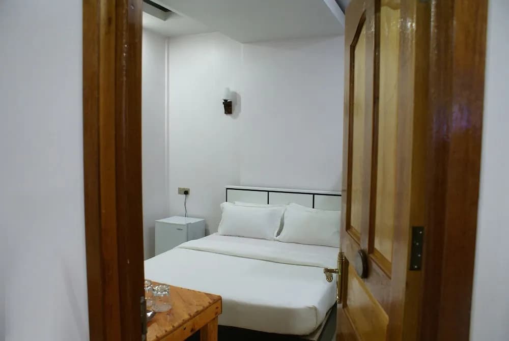 Hulhudheli Inn - photo 5
