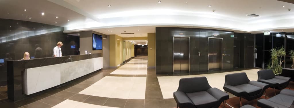 Atlantis Hotel - photo 2