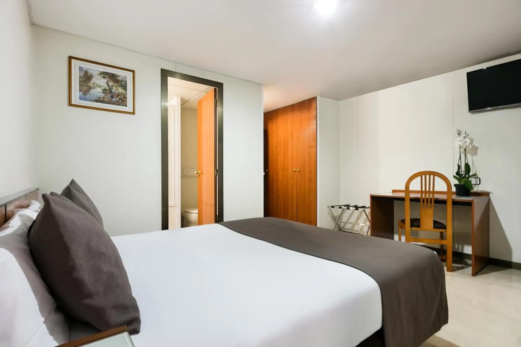 Hotel Condal - photo 5