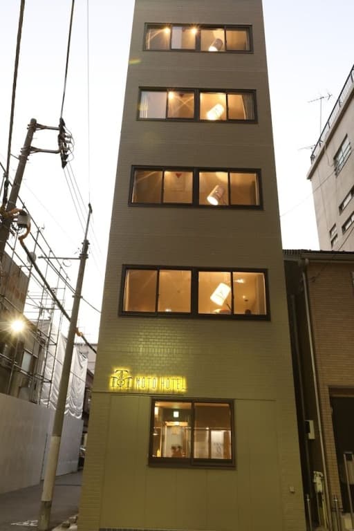 Moto Hotel - main photo