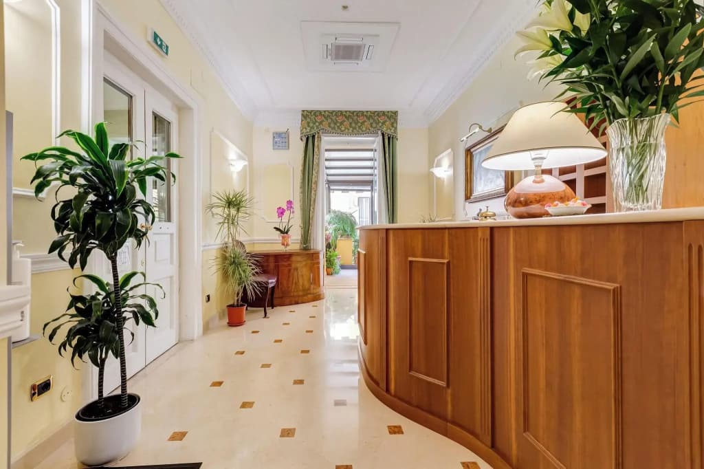Hotel Cellini - photo 16