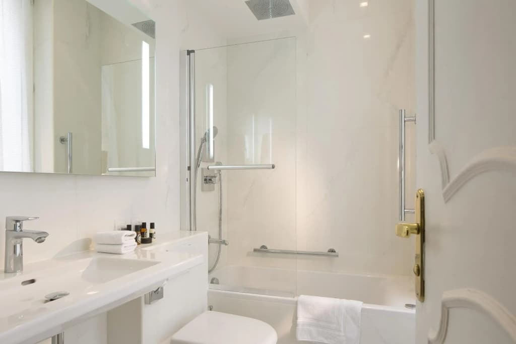 Académie Hôtel Saint Germain - photo 9