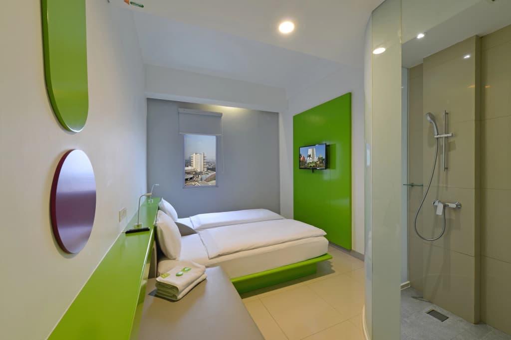 POP! Hotel Kelapa Gading Jakarta - photo 6