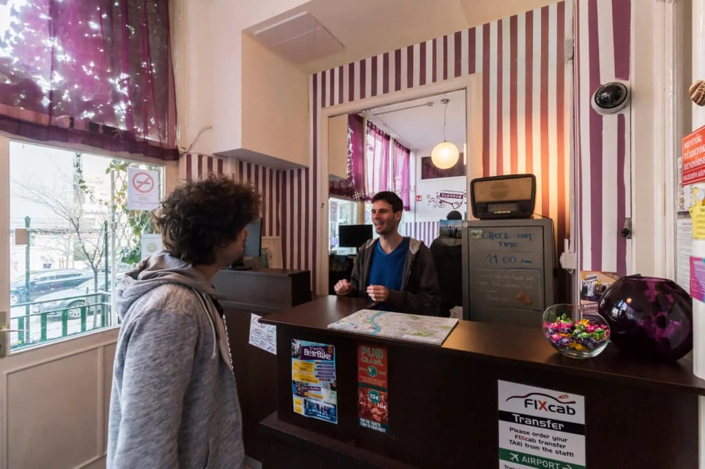 Baroque Hostel & Coworking - photo 15