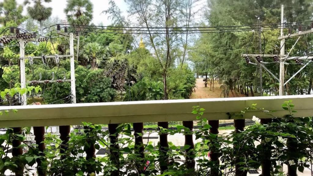 Surin Bay Inn - photo 18