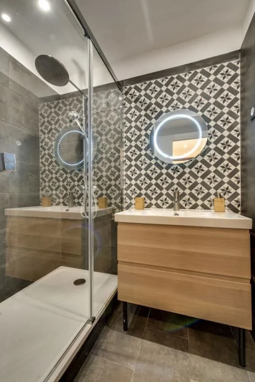 Beautiful Triplex in the center of Paris - photo 9
