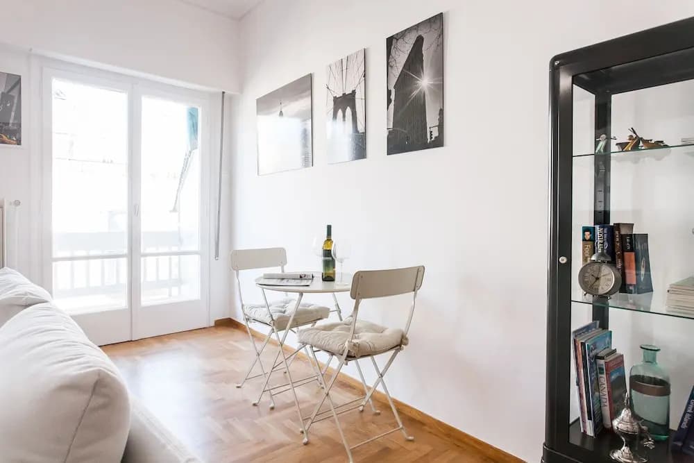Chill like a local in Condo near historical sites! - photo 4