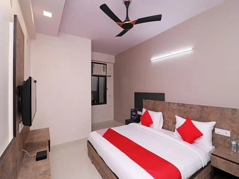 Collection O 74986 Hotel Sky Villas Near Palam Metro Station - photo 3