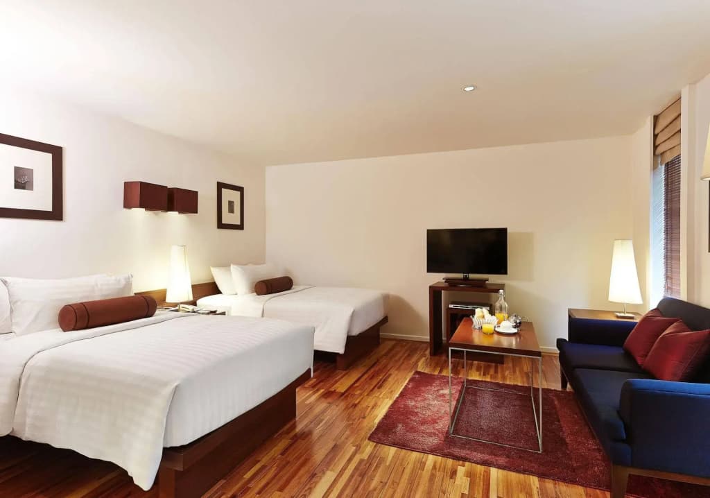 Triple Two Silom Boutique Hotel - photo 3