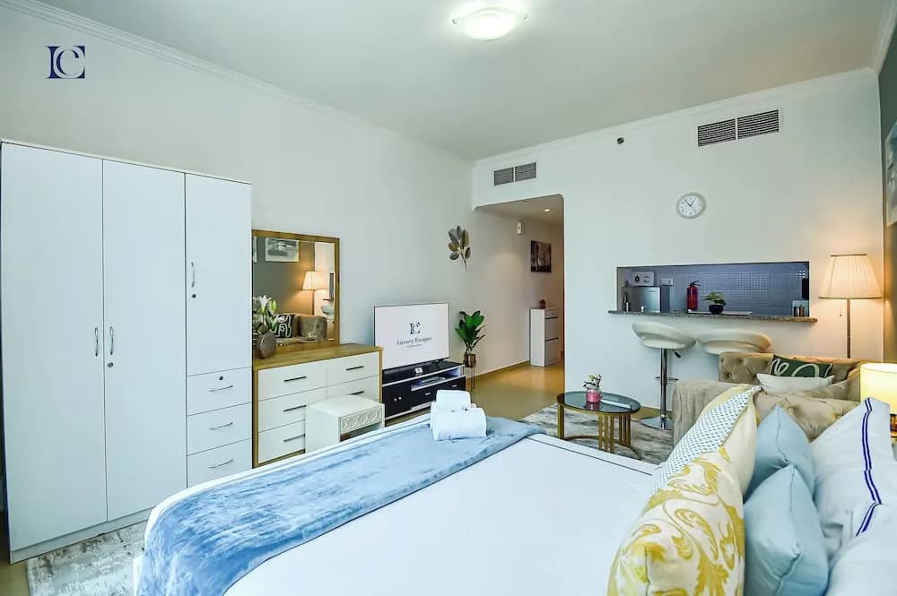 Silver - Modern Studio with lake view - photo 5