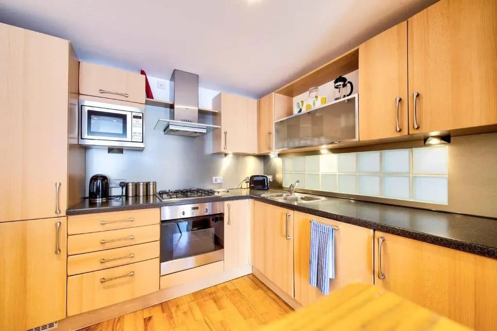ALTIDO Alluring 3BR apt near the centre with parking - photo 13