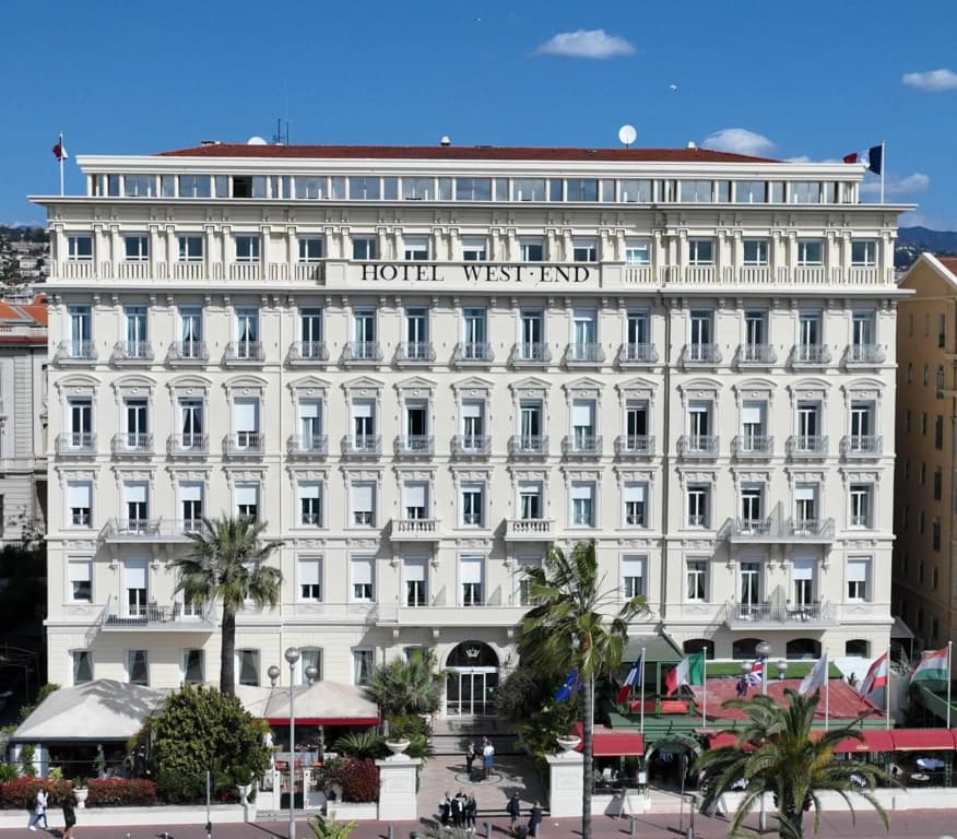 West End Nice Hotel  - photo 26
