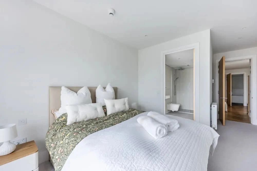 Central 3BR by Edinburgh Castle - photo 2