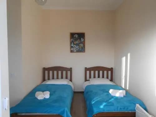 Upstairs Hotel Tbilisi - photo 2