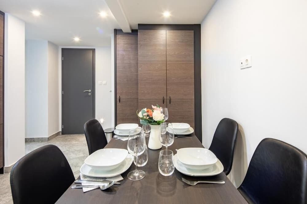 Dessewffy Premium Apartment - photo 13
