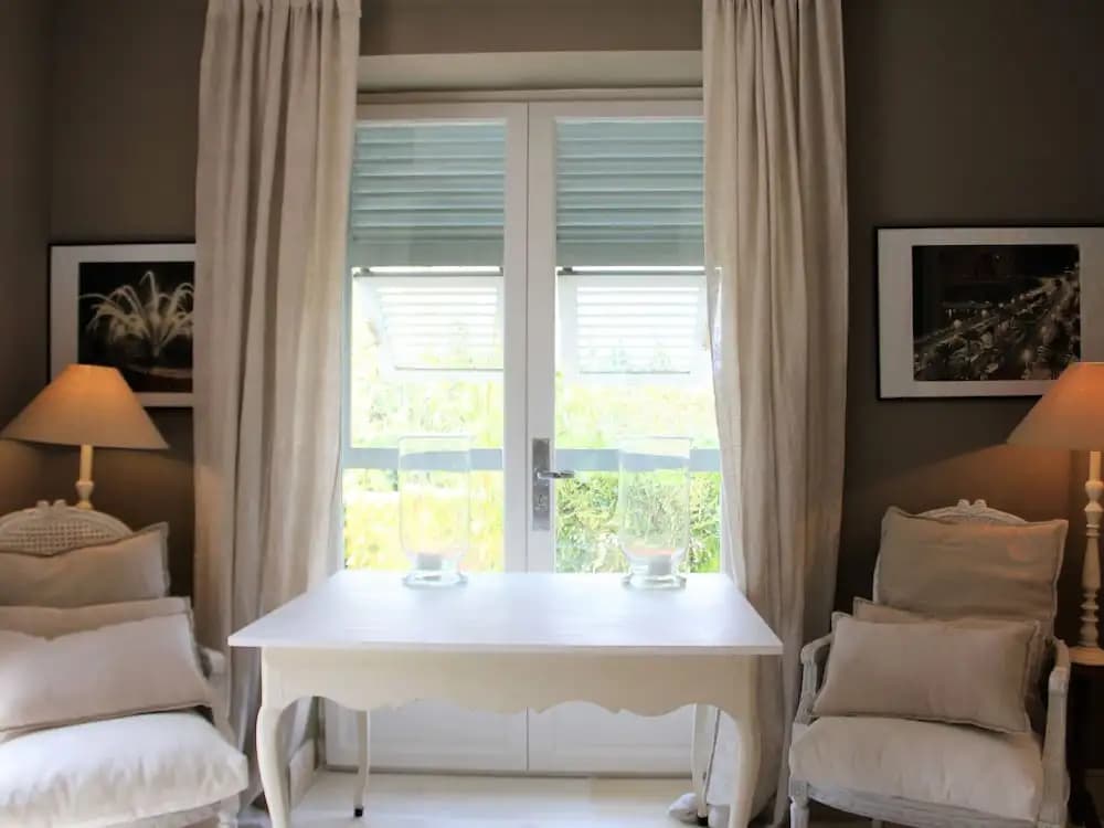 Ritzy Villa With a View of Alps and Heated Pool in Nic - photo 3