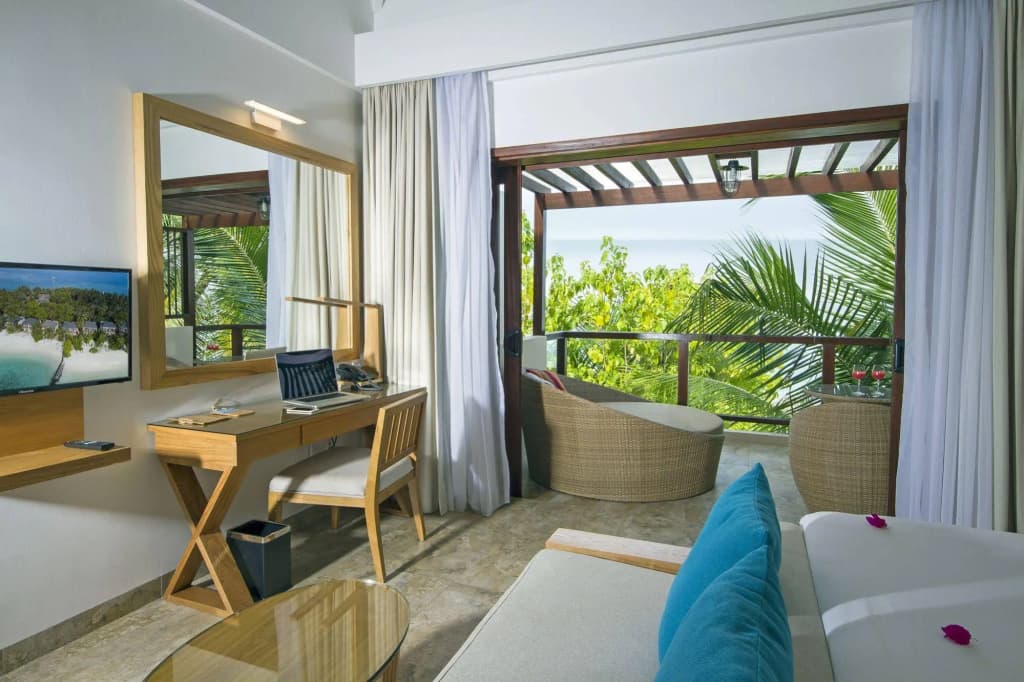 Summer Island Maldives Hotel - photo 9