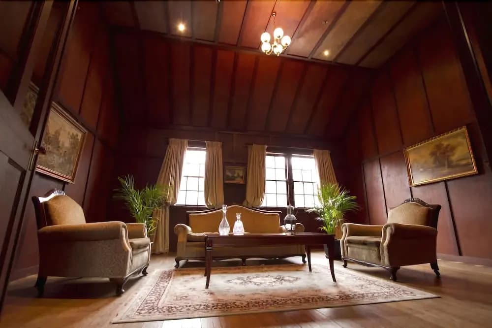 Marybrooke Manor - photo 11