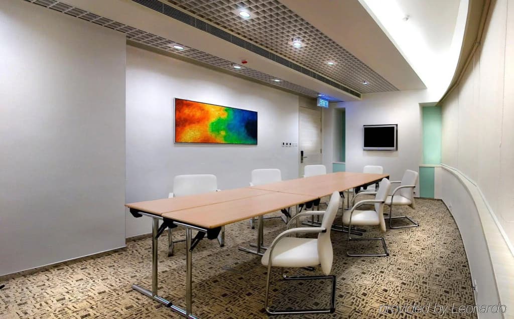 iclub Wan Chai Hotel - photo 12