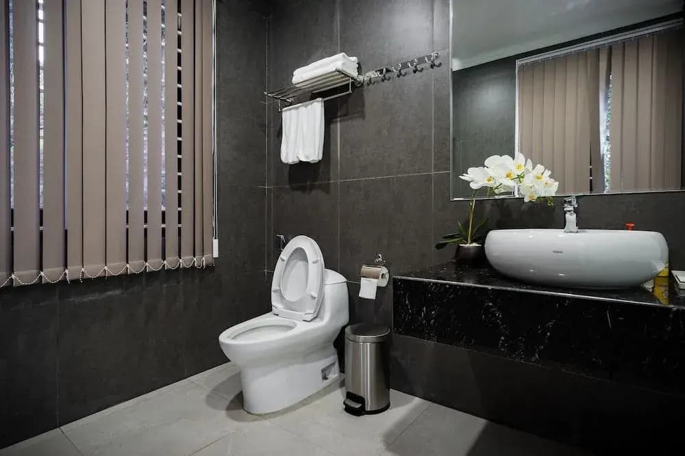 Oreka Homestay Halong - photo 10