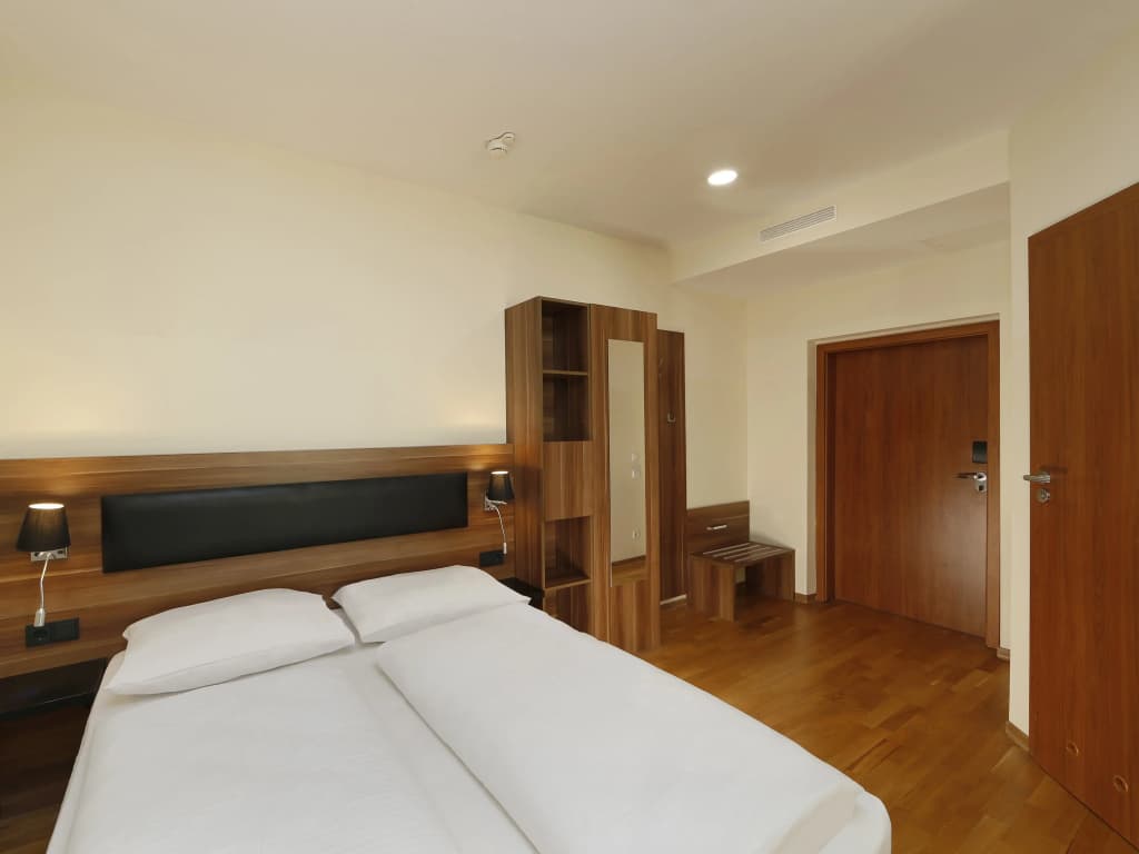 B&B HOTEL Berlin-Adlershof - photo 7