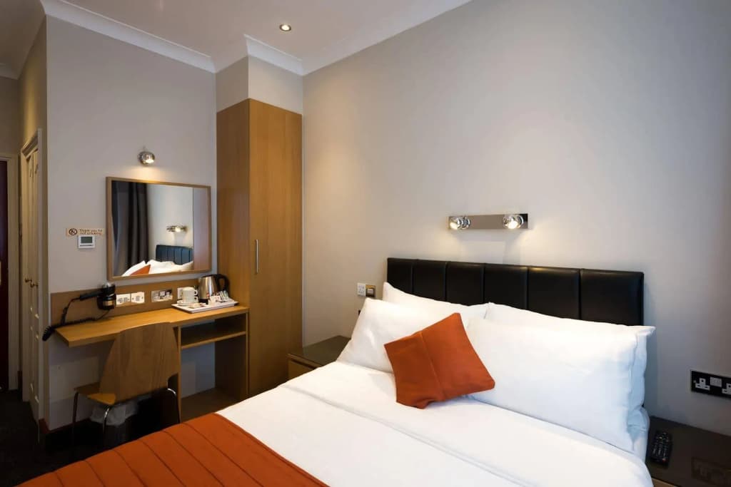 Adria Hotel - photo 2