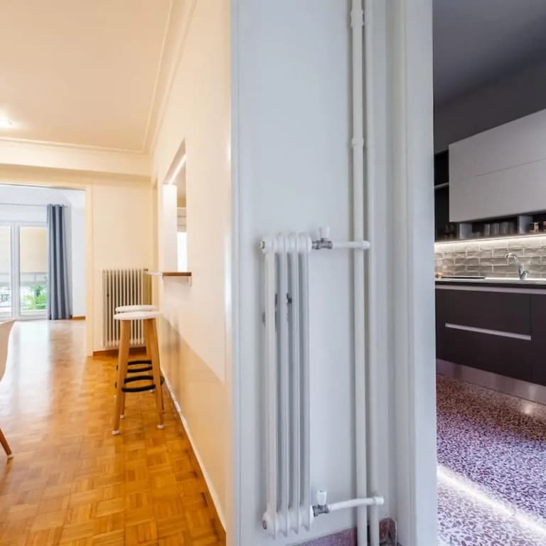 Friday Venus Luxury Apartment - photo 12