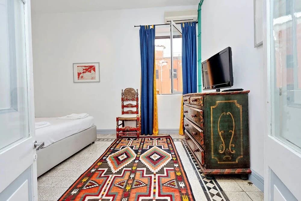 Spanish Steps House Apartment - photo 2