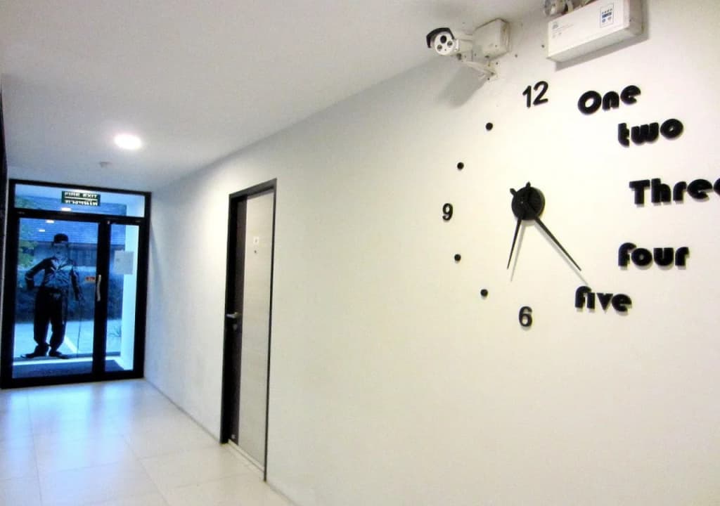The Luna Compass - photo 13