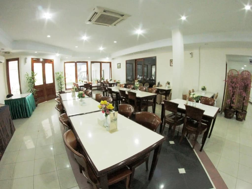 Hotel Puri Mega - photo 14