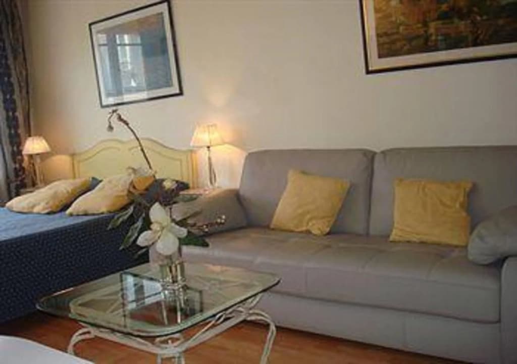 Studio Apartments rue de la Harpe - photo 2