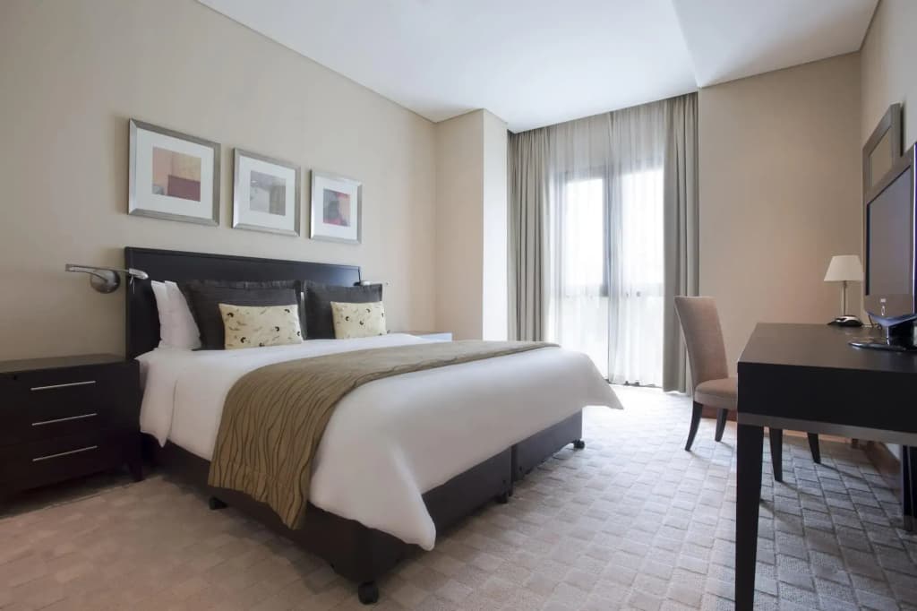 Shangri-La Hotel Apartments Qaryat Al Beri - photo 6