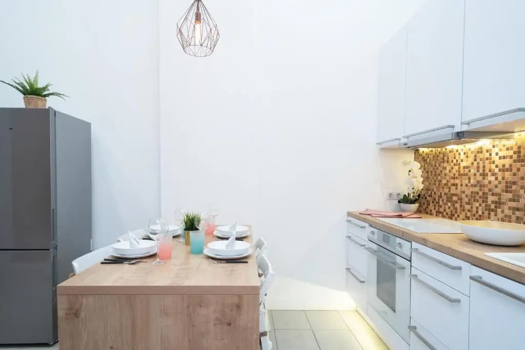 Super Central Apartment with A/C - photo 14